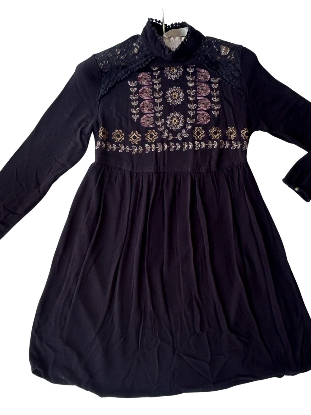 Black Long-Sleeve Embroidered lace Top